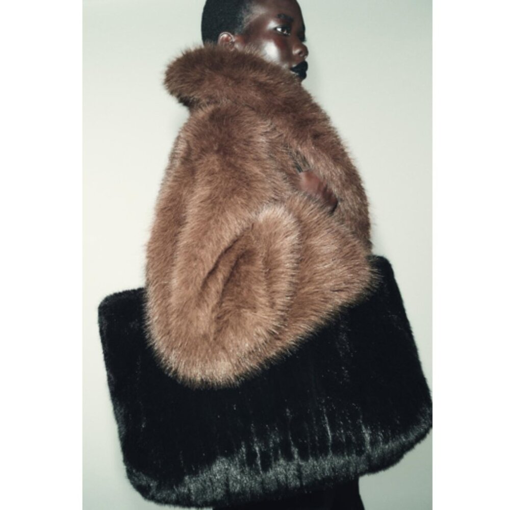 NWT ZARA FAUX FUR LARGE TOTE BAG IN BLACK